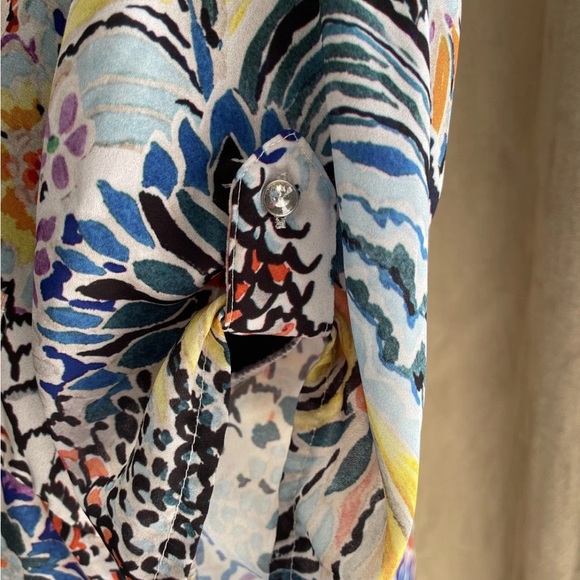 SUNNY LEIGH MULTICOLOR ROLL TAB SHORT SLEEVE DIAMOND BUTTON-UP BLOUSE M - Picture 4 of 8